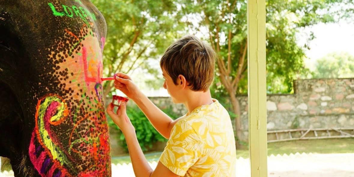 Painting on Elephants